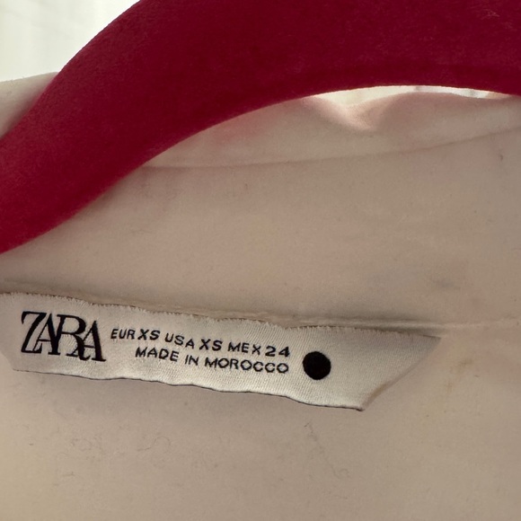 Zara White Asymmetrical Button Down Blouse - Picture 3 of 4